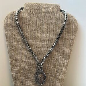 Elegant Silver Women's Necklace